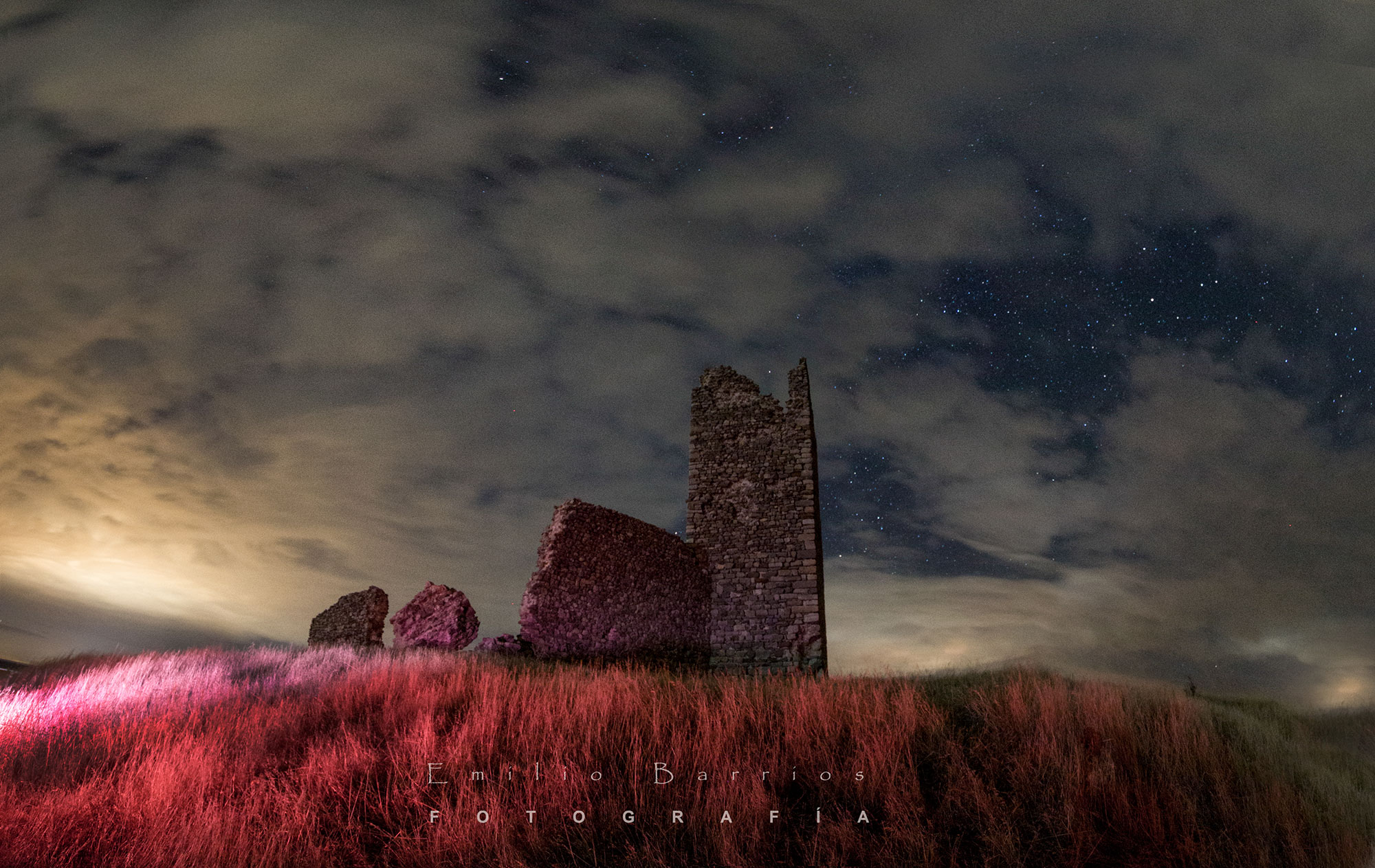 Estrellas, nubes, ruina … y amigos